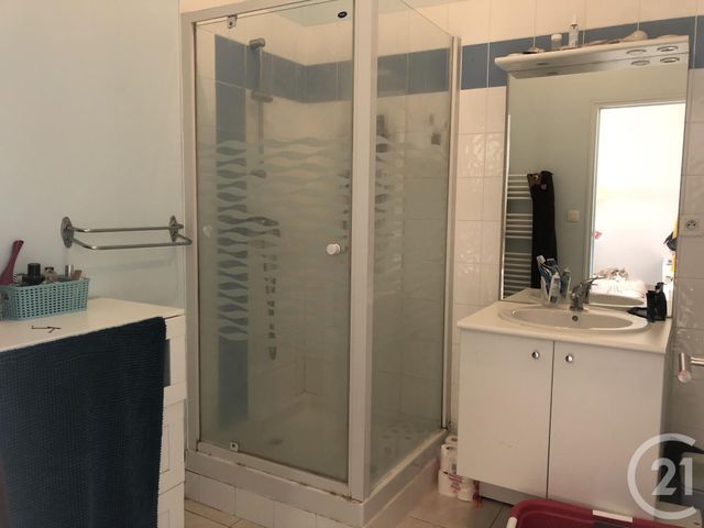 Afficher la photo en grand Appartement F3 à vendre - 3 pièces - 73.7 m2 - CHATEAUNEUF SUR LOIRE - 45 - CENTRE - Century 21 Trois Rois