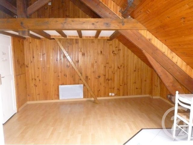 Afficher la photo en grand Appartement F1 à louer - 1 pièce - 19.6 m2 - JARGEAU - 45 - CENTRE - Century 21 Trois Rois