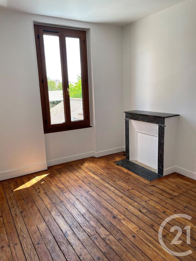 maison à louer - 4 pièces - 88.54 m2 - CHATEAUNEUF SUR LOIRE - 45 - CENTRE - Century 21 Trois Rois maison à louer - 4 pièces - 88.54 m2 - CHATEAUNEUF SUR LOIRE - 45 - CENTRE - Century 21 Trois Rois