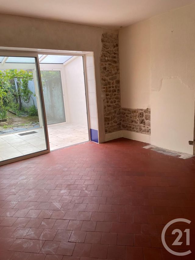 maison à louer - 4 pièces - 88.54 m2 - CHATEAUNEUF SUR LOIRE - 45 - CENTRE - Century 21 Trois Rois maison à louer - 4 pièces - 88.54 m2 - CHATEAUNEUF SUR LOIRE - 45 - CENTRE - Century 21 Trois Rois