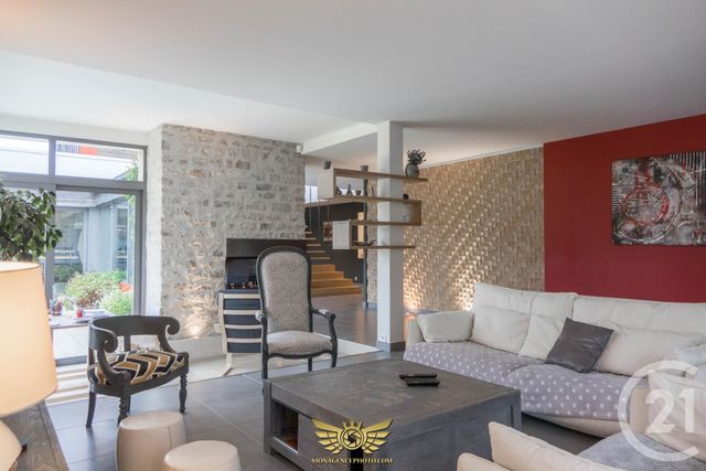 Afficher la photo en grand maison à louer - 8 pièces - 254.0 m2 - VITRY AUX LOGES - 45 - CENTRE - Century 21 Trois Rois