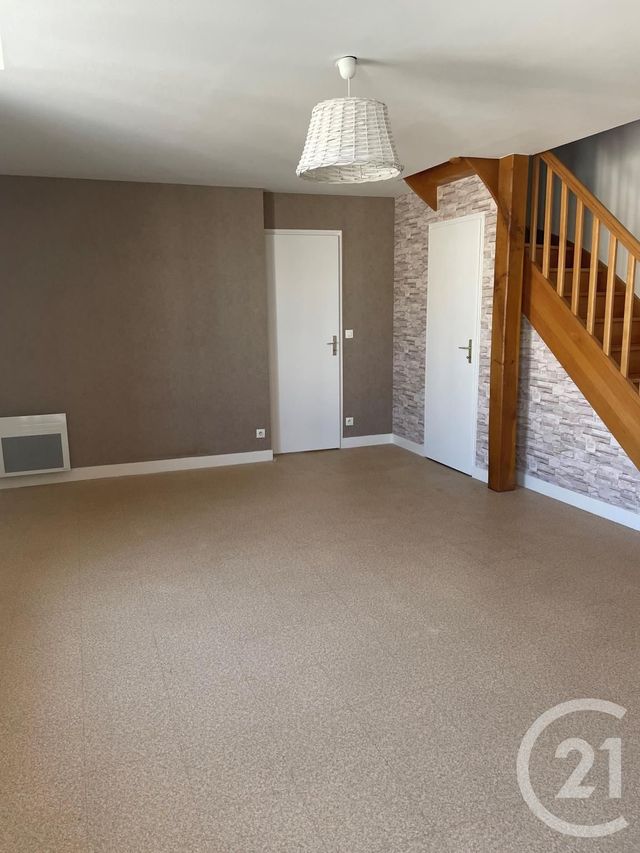 Appartement F3 à louer - 3 pièces - 61.0 m2 - CHATEAUNEUF SUR LOIRE - 45 - CENTRE - Century 21 Trois Rois Appartement F3 à louer - 3 pièces - 61.0 m2 - CHATEAUNEUF SUR LOIRE - 45 - CENTRE - Century 21 Trois Rois