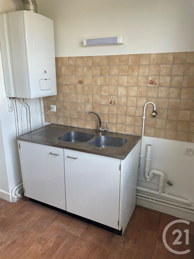 Afficher la photo en grand Appartement F2 à louer - 2 pièces - 48.32 m2 - ST JEAN DE LA RUELLE - 45 - CENTRE - Century 21 Trois Rois