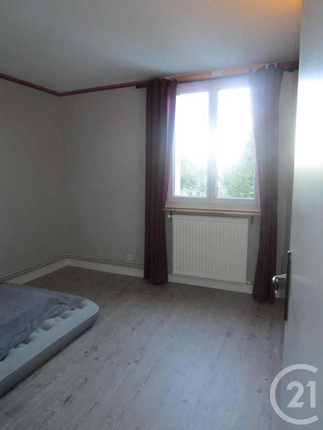 Appartement F2 à louer - 2 pièces - 46.15 m2 - ORLEANS - 45 - CENTRE - Century 21 Trois Rois Appartement F2 à louer - 2 pièces - 46.15 m2 - ORLEANS - 45 - CENTRE - Century 21 Trois Rois