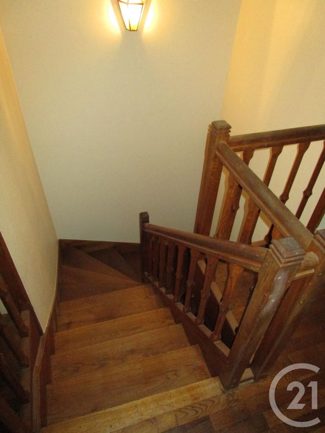 maison à louer - 5 pièces - 123.0 m2 - ST DENIS DE L HOTEL - 45 - CENTRE - Century 21 Trois Rois maison à louer - 5 pièces - 123.0 m2 - ST DENIS DE L HOTEL - 45 - CENTRE - Century 21 Trois Rois