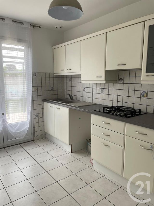 maison à louer - 4 pièces - 94.6 m2 - CHATEAUNEUF SUR LOIRE - 45 - CENTRE - Century 21 Trois Rois maison à louer - 4 pièces - 94.6 m2 - CHATEAUNEUF SUR LOIRE - 45 - CENTRE - Century 21 Trois Rois
