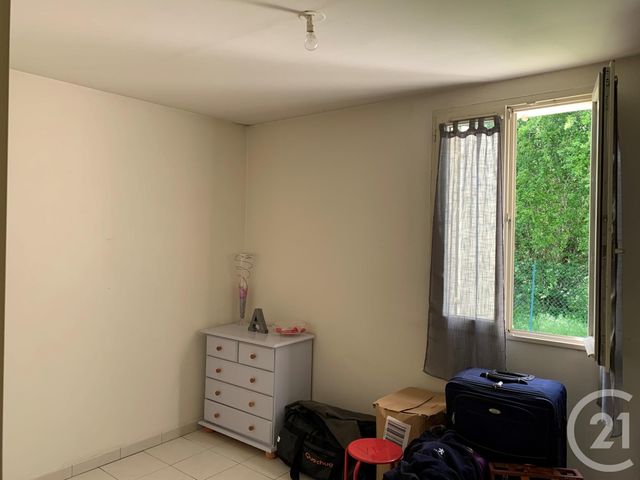 Appartement F2 à vendre - 2 pièces - 44.1 m2 - FAY AUX LOGES - 45 - CENTRE - Century 21 Trois Rois Appartement F2 à vendre - 2 pièces - 44.1 m2 - FAY AUX LOGES - 45 - CENTRE - Century 21 Trois Rois