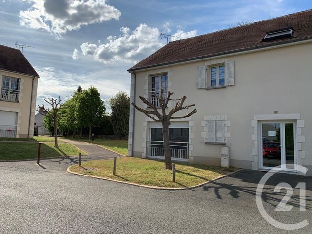 Appartement F2 à vendre - 2 pièces - 44.1 m2 - FAY AUX LOGES - 45 - CENTRE - Century 21 Trois Rois Appartement F2 à vendre - 2 pièces - 44.1 m2 - FAY AUX LOGES - 45 - CENTRE - Century 21 Trois Rois