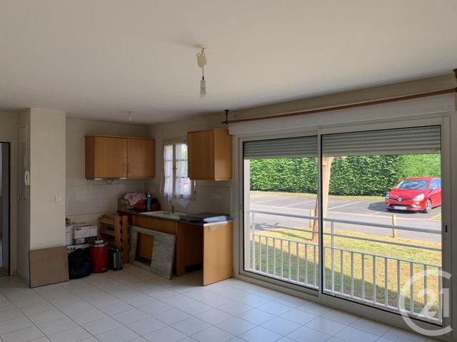 Appartement F2 à vendre - 2 pièces - 44.1 m2 - FAY AUX LOGES - 45 - CENTRE - Century 21 Trois Rois Appartement F2 à vendre - 2 pièces - 44.1 m2 - FAY AUX LOGES - 45 - CENTRE - Century 21 Trois Rois