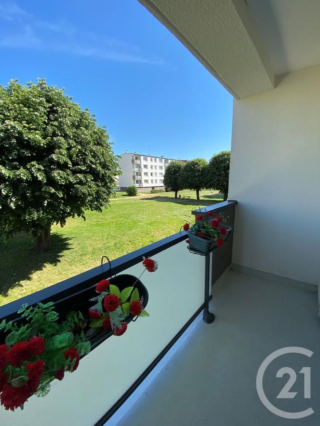 Appartement F3 à louer - 3 pièces - 52.05 m2 - ST JEAN DE LA RUELLE - 45 - CENTRE - Century 21 Trois Rois Appartement F3 à louer - 3 pièces - 52.05 m2 - ST JEAN DE LA RUELLE - 45 - CENTRE - Century 21 Trois Rois