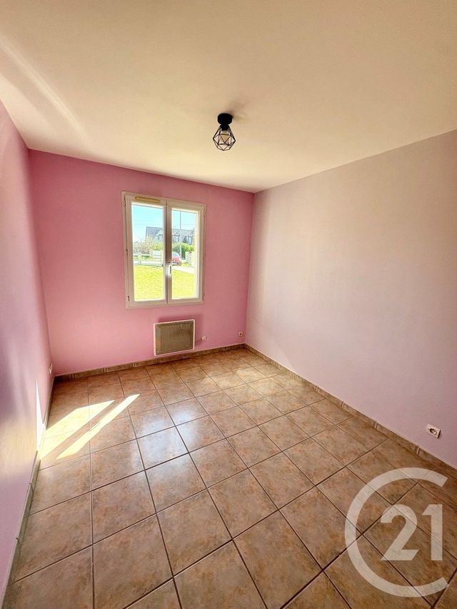 maison à louer - 4 pièces - 98.0 m2 - NEUVY EN SULLIAS - 45 - CENTRE - Century 21 Trois Rois