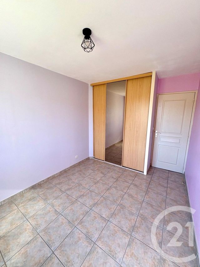 maison à louer - 4 pièces - 98.0 m2 - NEUVY EN SULLIAS - 45 - CENTRE - Century 21 Trois Rois
