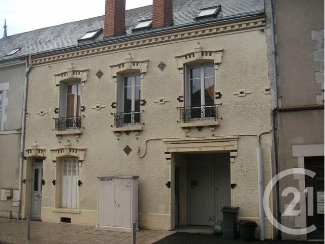 Afficher la photo en grand Appartement F1 à louer - 1 pièce - 28.0 m2 - JARGEAU - 45 - CENTRE - Century 21 Trois Rois