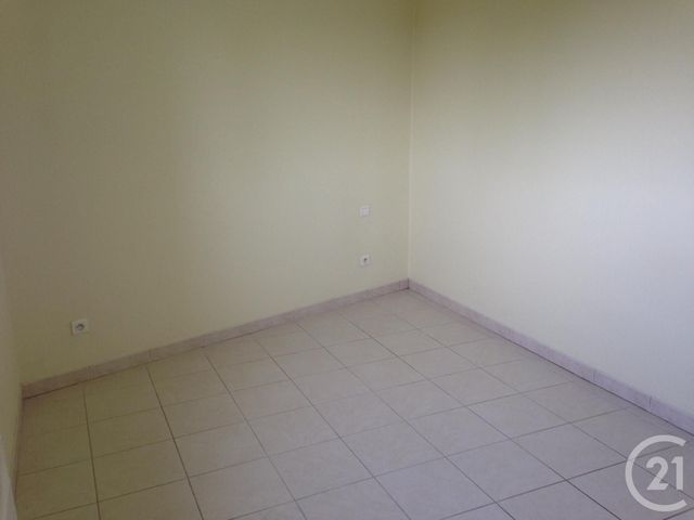 Afficher la photo en grand Appartement F2 à louer - 2 pièces - 44.1 m2 - CHATEAUNEUF SUR LOIRE - 45 - CENTRE - Century 21 Trois Rois