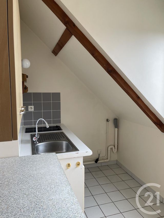 Afficher la photo en grand Appartement F1 à vendre - 1 pièce - 28.97 m2 - CHATEAUNEUF SUR LOIRE - 45 - CENTRE - Century 21 Trois Rois