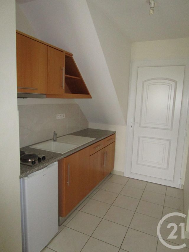 Afficher la photo en grand Studio à louer - 1 pièce - 24.0 m2 - CHATEAUNEUF SUR LOIRE - 45 - CENTRE - Century 21 Trois Rois