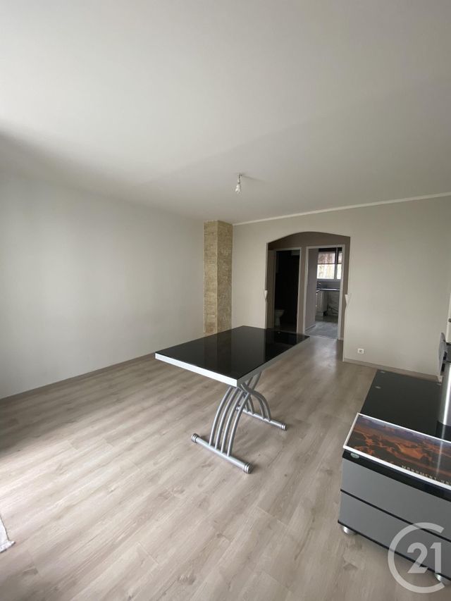 Appartement F3 à vendre - 3 pièces - 67.04 m2 - ST JEAN DE LA RUELLE - 45 - CENTRE - Century 21 Trois Rois