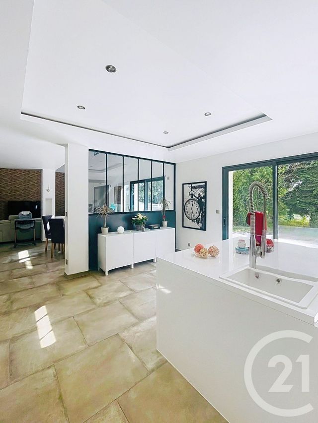 maison à vendre - 4 pièces - 153.07 m2 - CHATEAUNEUF SUR LOIRE - 45 - CENTRE - Century 21 Trois Rois