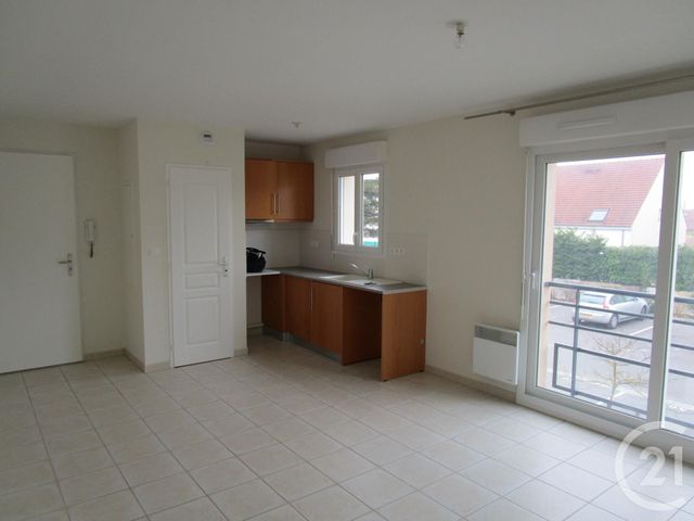 Appartement F1 à louer - 1 pièce - 28.0 m2 - CHATEAUNEUF SUR LOIRE - 45 - CENTRE - Century 21 Trois Rois