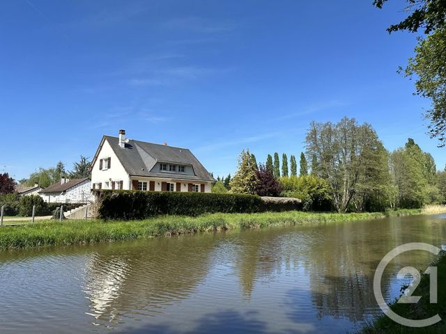 maison à vendre - 7 pièces - 181.0 m2 - VITRY AUX LOGES - 45 - CENTRE - Century 21 Trois Rois
