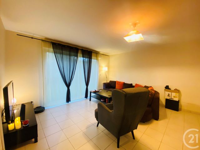 Appartement F2 à louer FAY AUX LOGES
