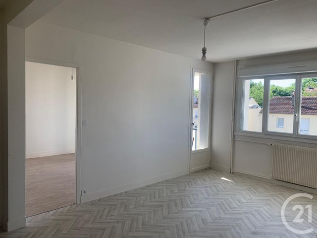 Appartement F3 à vendre ST JEAN DE LA RUELLE