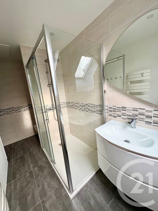 maison à louer - 5 pièces - 105.0 m2 - CHATEAUNEUF SUR LOIRE - 45 - CENTRE - Century 21 Trois Rois