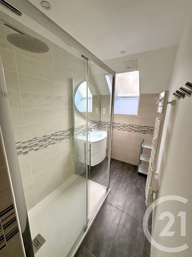 maison à louer - 5 pièces - 105.0 m2 - CHATEAUNEUF SUR LOIRE - 45 - CENTRE - Century 21 Trois Rois