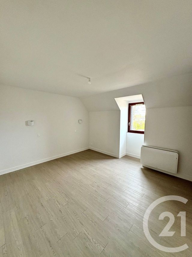 maison à louer - 5 pièces - 105.0 m2 - CHATEAUNEUF SUR LOIRE - 45 - CENTRE - Century 21 Trois Rois