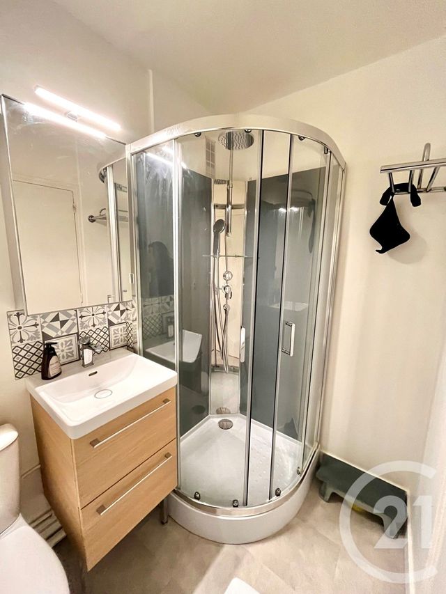 Appartement Studio à louer - 1 pièce - 28.12 m2 - ORLEANS - 45 - CENTRE - Century 21 Trois Rois