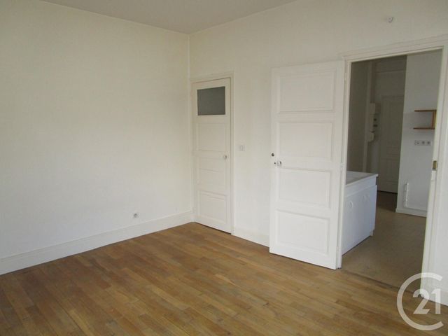 appartement - CHATEAUNEUF SUR LOIRE - 45