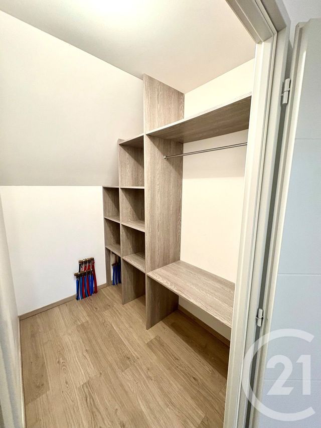 maison à louer - 5 pièces - 147.0 m2 - ST JEAN LE BLANC - 45 - CENTRE - Century 21 Trois Rois