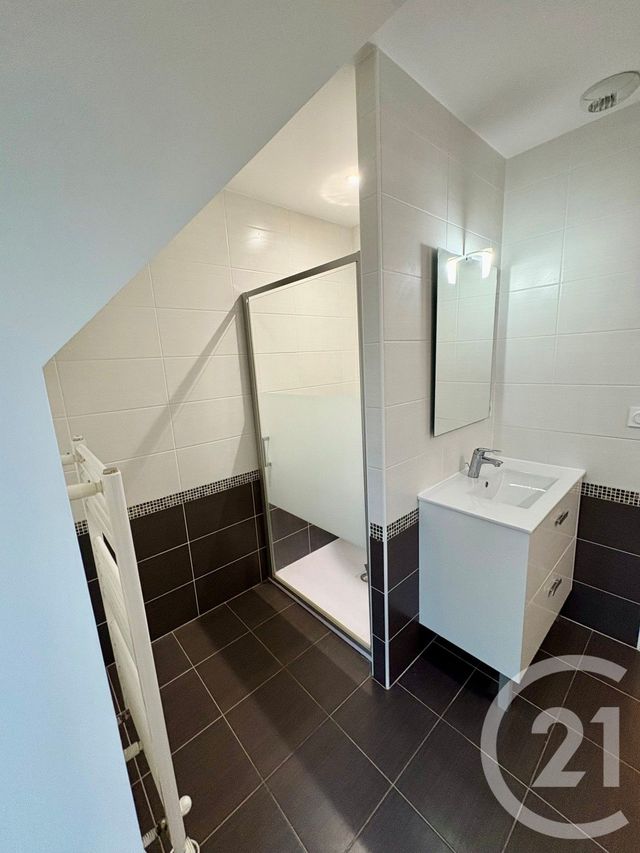 maison à louer - 5 pièces - 147.0 m2 - ST JEAN LE BLANC - 45 - CENTRE - Century 21 Trois Rois