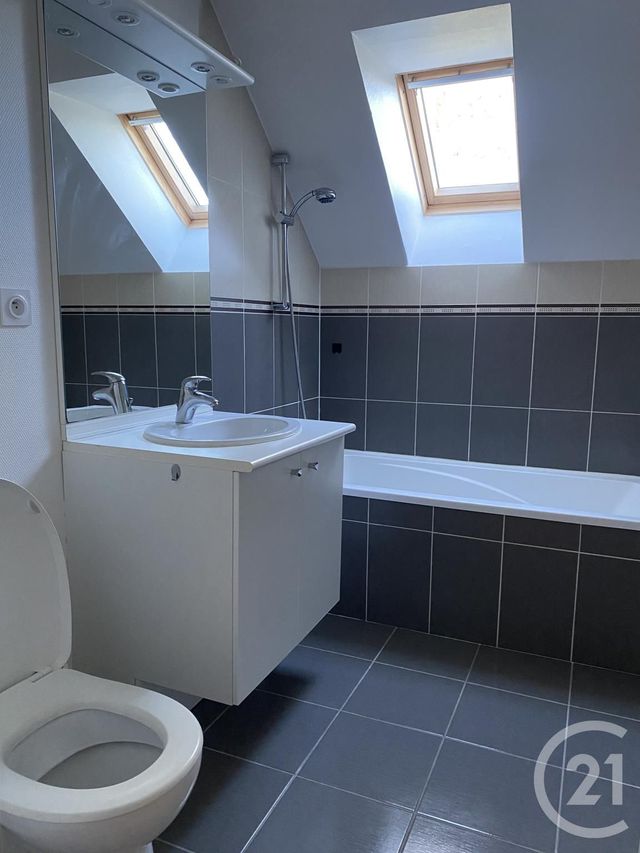 maison à louer - 3 pièces - 68.0 m2 - SULLY SUR LOIRE - 45 - CENTRE - Century 21 Trois Rois