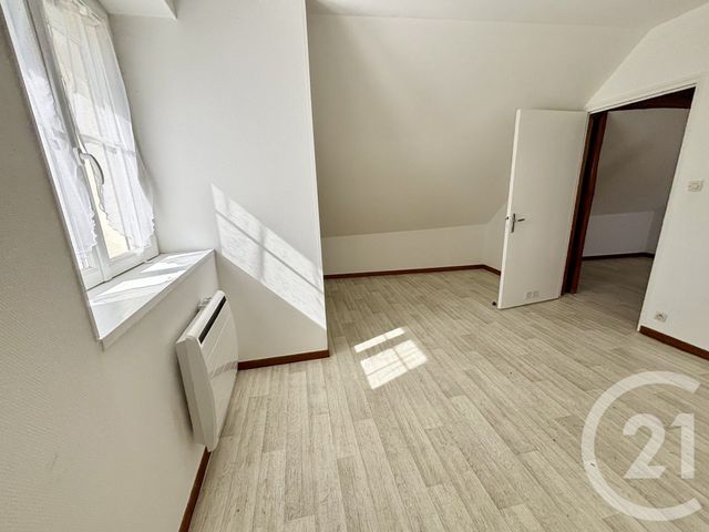 Appartement F4 à louer - 4 pièces - 88.04 m2 - ST BENOIT SUR LOIRE - 45 - CENTRE - Century 21 Trois Rois