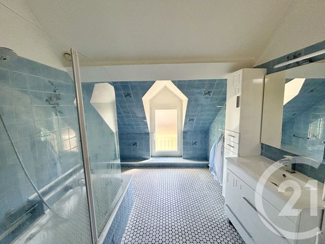 Appartement F4 à louer - 4 pièces - 88.04 m2 - ST BENOIT SUR LOIRE - 45 - CENTRE - Century 21 Trois Rois