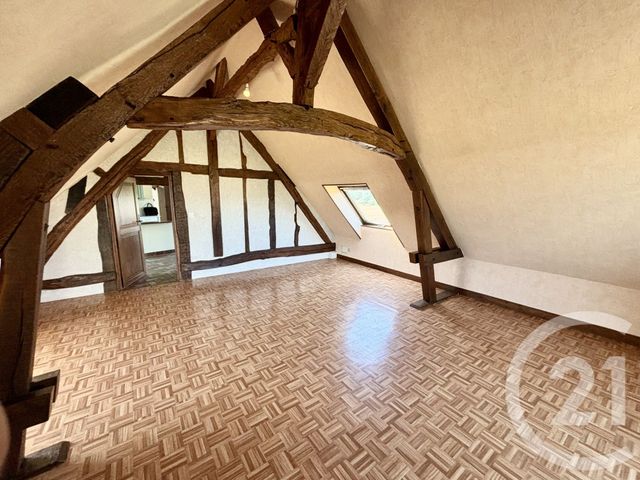 Appartement F4 à louer - 4 pièces - 88.04 m2 - ST BENOIT SUR LOIRE - 45 - CENTRE - Century 21 Trois Rois