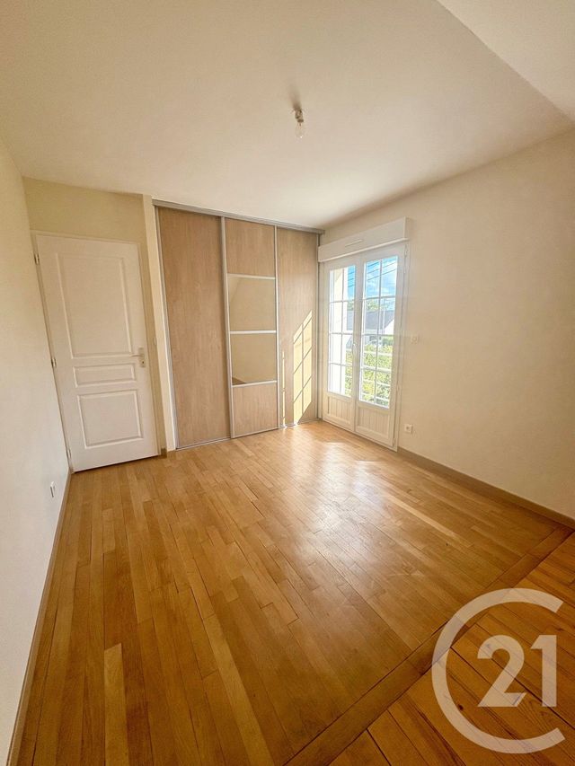 maison à vendre - 4 pièces - 83.0 m2 - CHATEAUNEUF SUR LOIRE - 45 - CENTRE - Century 21 Trois Rois