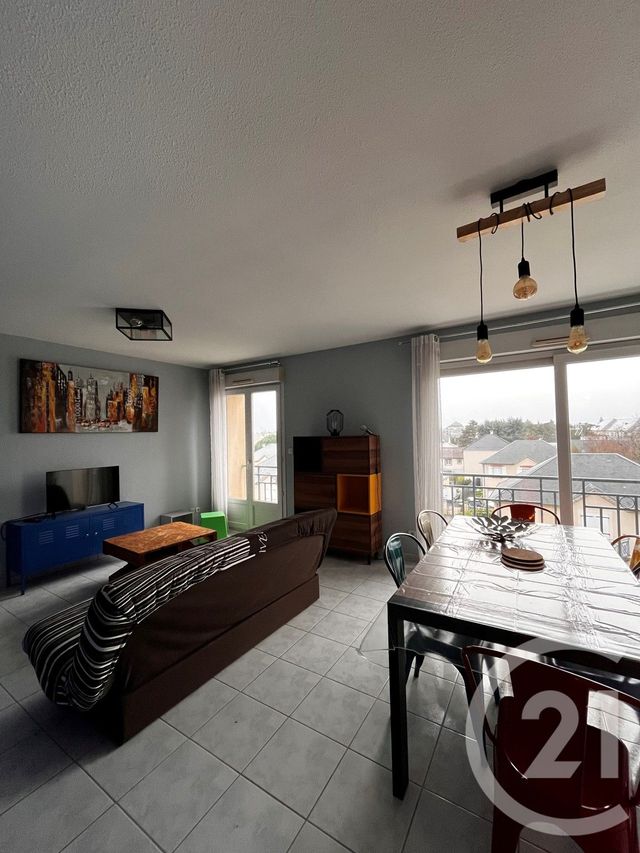 Appartement F2 à louer - 2 pièces - 54.21 m2 - ORLEANS - 45 - CENTRE - Century 21 Trois Rois