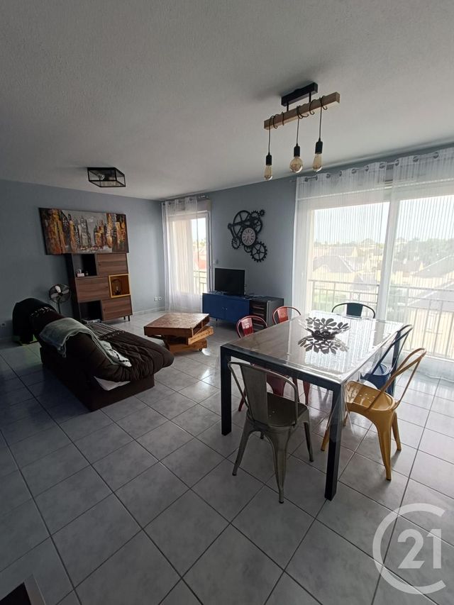Appartement F2 à louer - 2 pièces - 54.21 m2 - ORLEANS - 45 - CENTRE - Century 21 Trois Rois