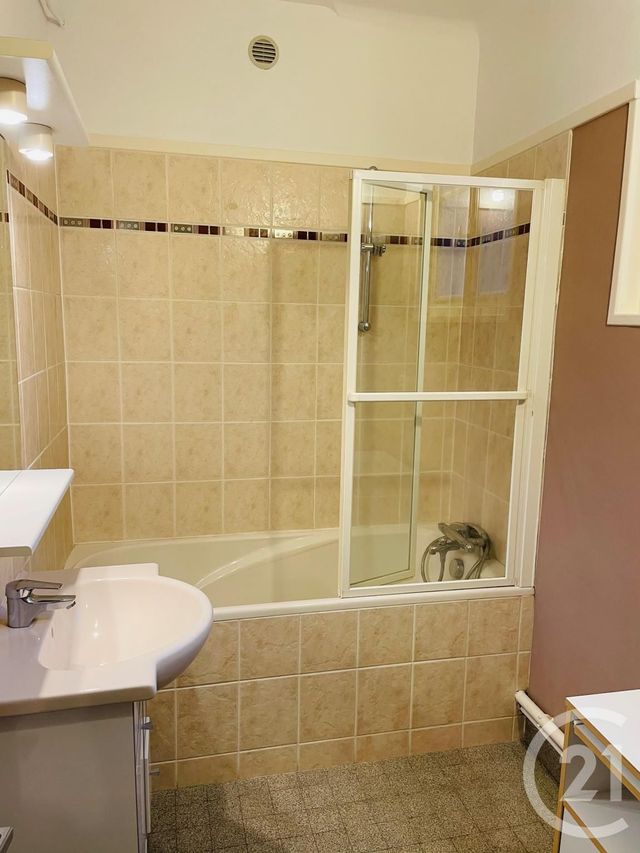 Appartement F3 à louer - 3 pièces - 61.38 m2 - ORLEANS - 45 - CENTRE - Century 21 Trois Rois