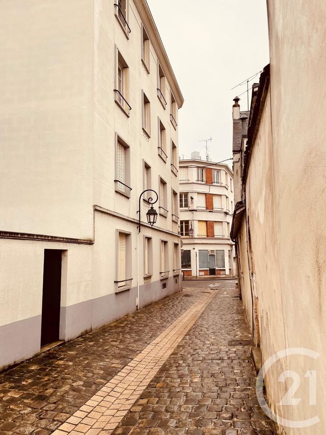 Appartement F3 à louer - 3 pièces - 61.38 m2 - ORLEANS - 45 - CENTRE - Century 21 Trois Rois