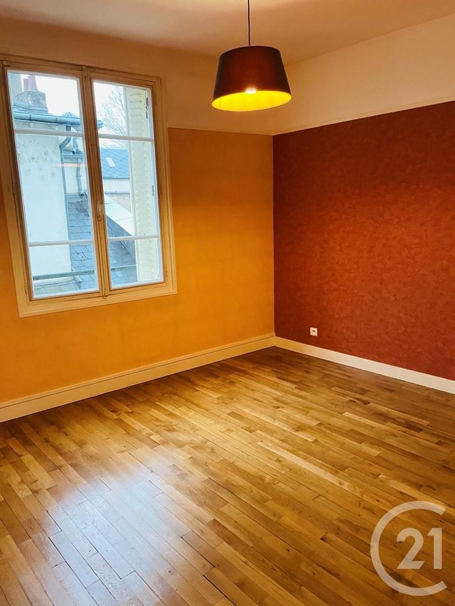 Appartement F3 à louer - 3 pièces - 61.38 m2 - ORLEANS - 45 - CENTRE - Century 21 Trois Rois