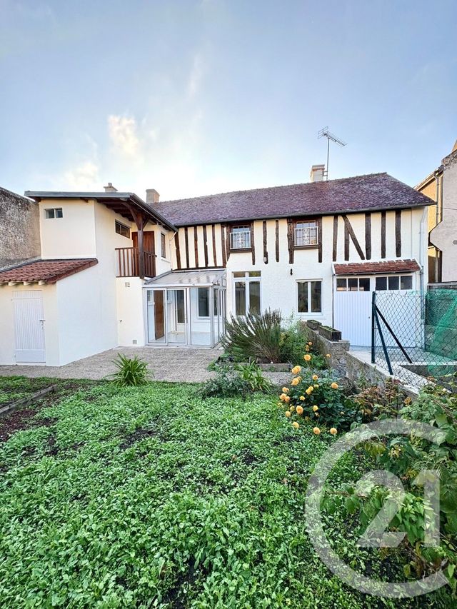 Maison à louer CHATEAUNEUF SUR LOIRE