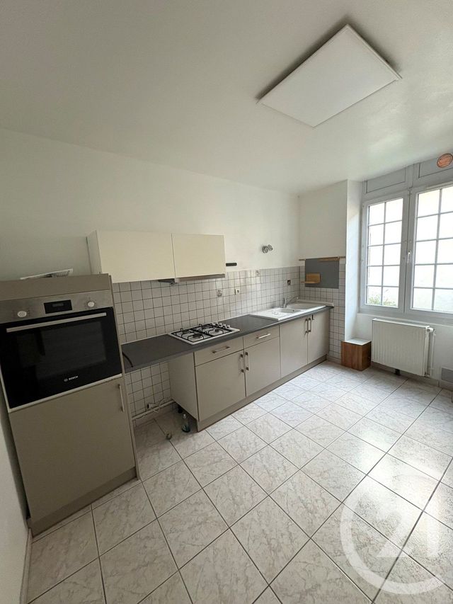 maison à louer - 4 pièces - 113.0 m2 - CHATEAUNEUF SUR LOIRE - 45 - CENTRE - Century 21 Trois Rois