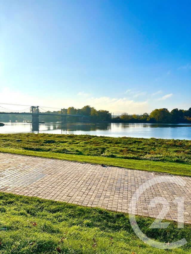 maison à louer - 4 pièces - 113.0 m2 - CHATEAUNEUF SUR LOIRE - 45 - CENTRE - Century 21 Trois Rois