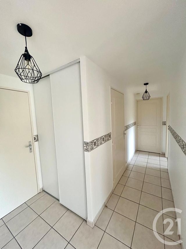 Afficher la photo en grand Appartement F2 à louer - 2 pièces - 56.47 m2 - OLIVET - 45 - CENTRE - Century 21 Trois Rois