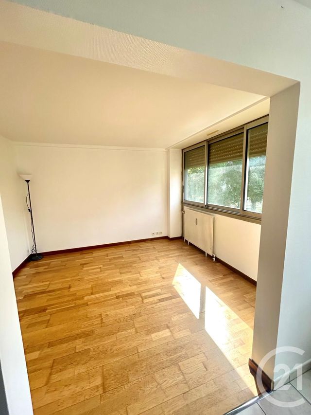 Afficher la photo en grand Appartement F2 à louer - 2 pièces - 56.47 m2 - OLIVET - 45 - CENTRE - Century 21 Trois Rois