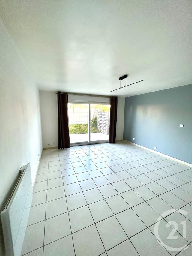 maison à louer - 4 pièces - 74.87 m2 - CHATEAUNEUF SUR LOIRE - 45 - CENTRE - Century 21 Trois Rois