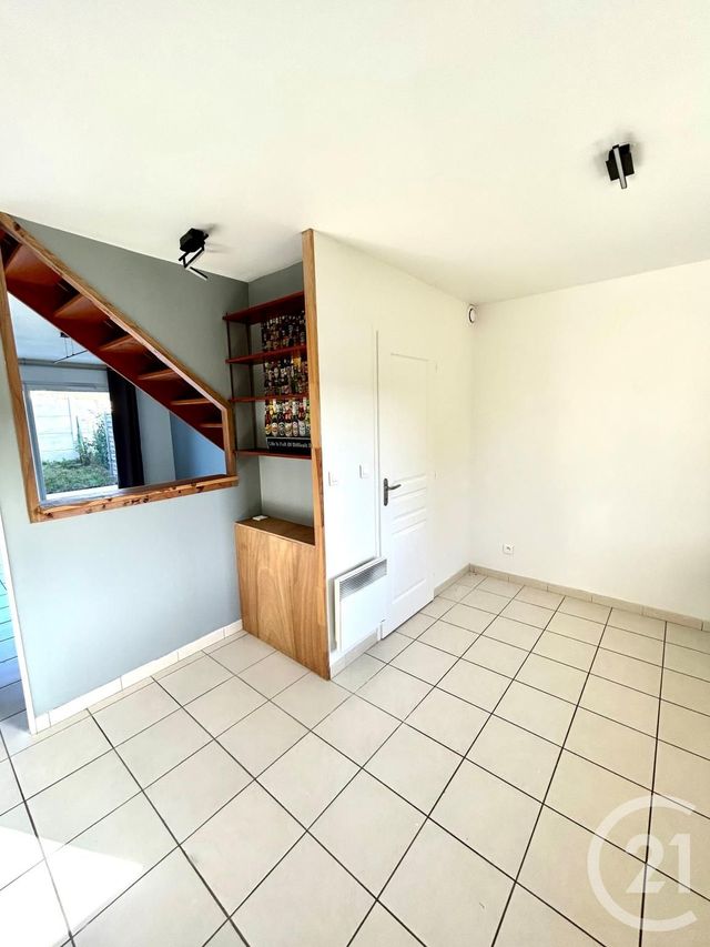 maison à louer - 4 pièces - 74.87 m2 - CHATEAUNEUF SUR LOIRE - 45 - CENTRE - Century 21 Trois Rois